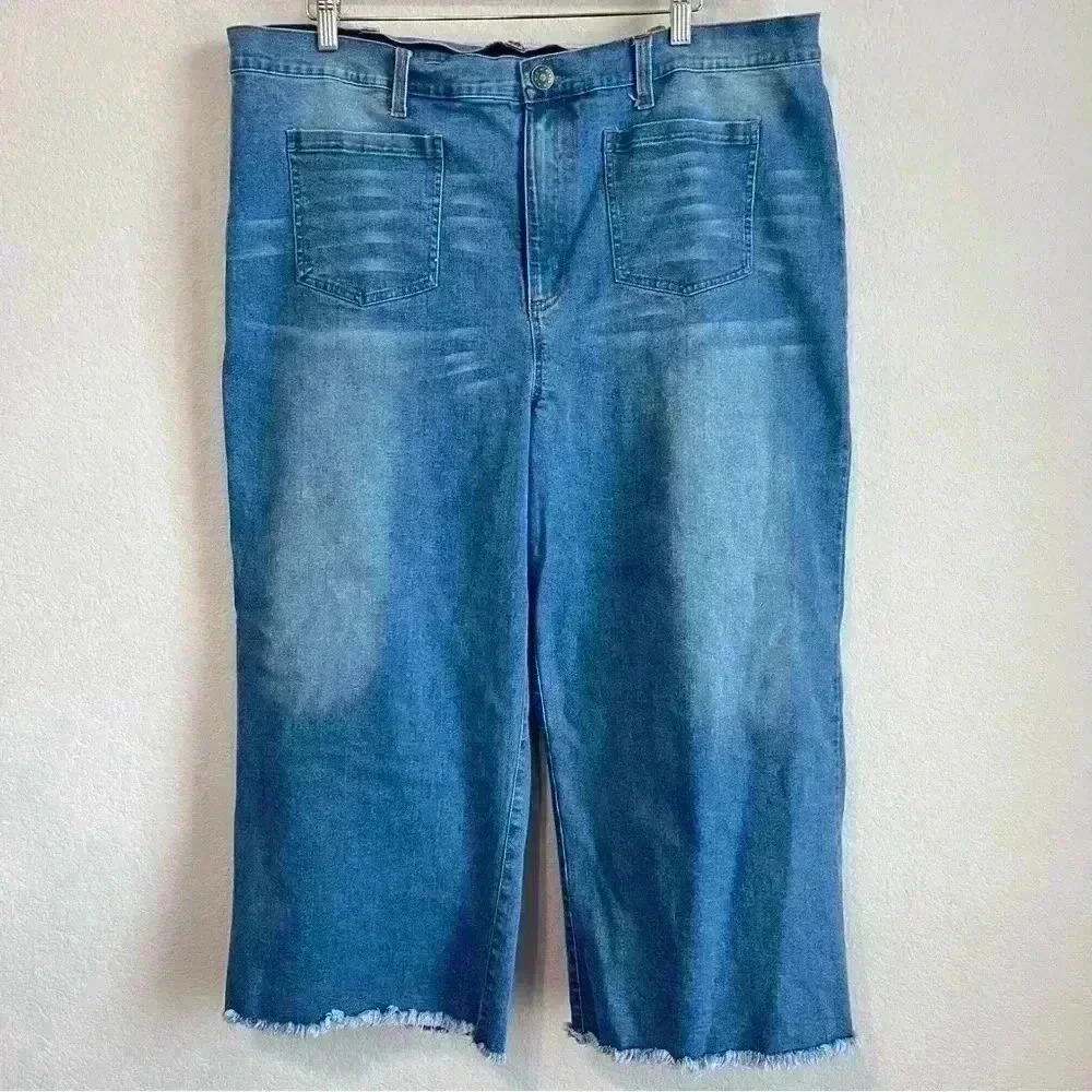 Mark. Crop Wide Leg Raw Hem Blue Denim Women’s Size 22W Boho‎ Hippie Pants
